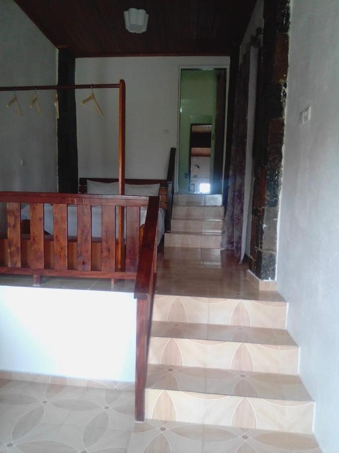 Domus Guesthouse Santana Exterior foto
